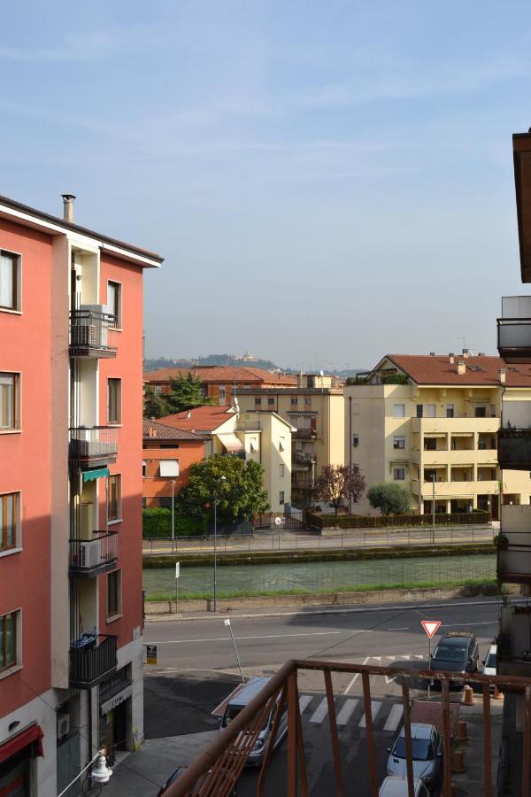 Da Fabio E Francesca - Holiday Apartment Verona Dış mekan fotoğraf